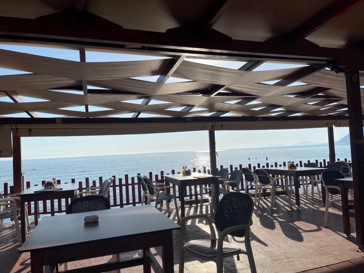 Molla Hotel Restorant Shengjin Exterior photo